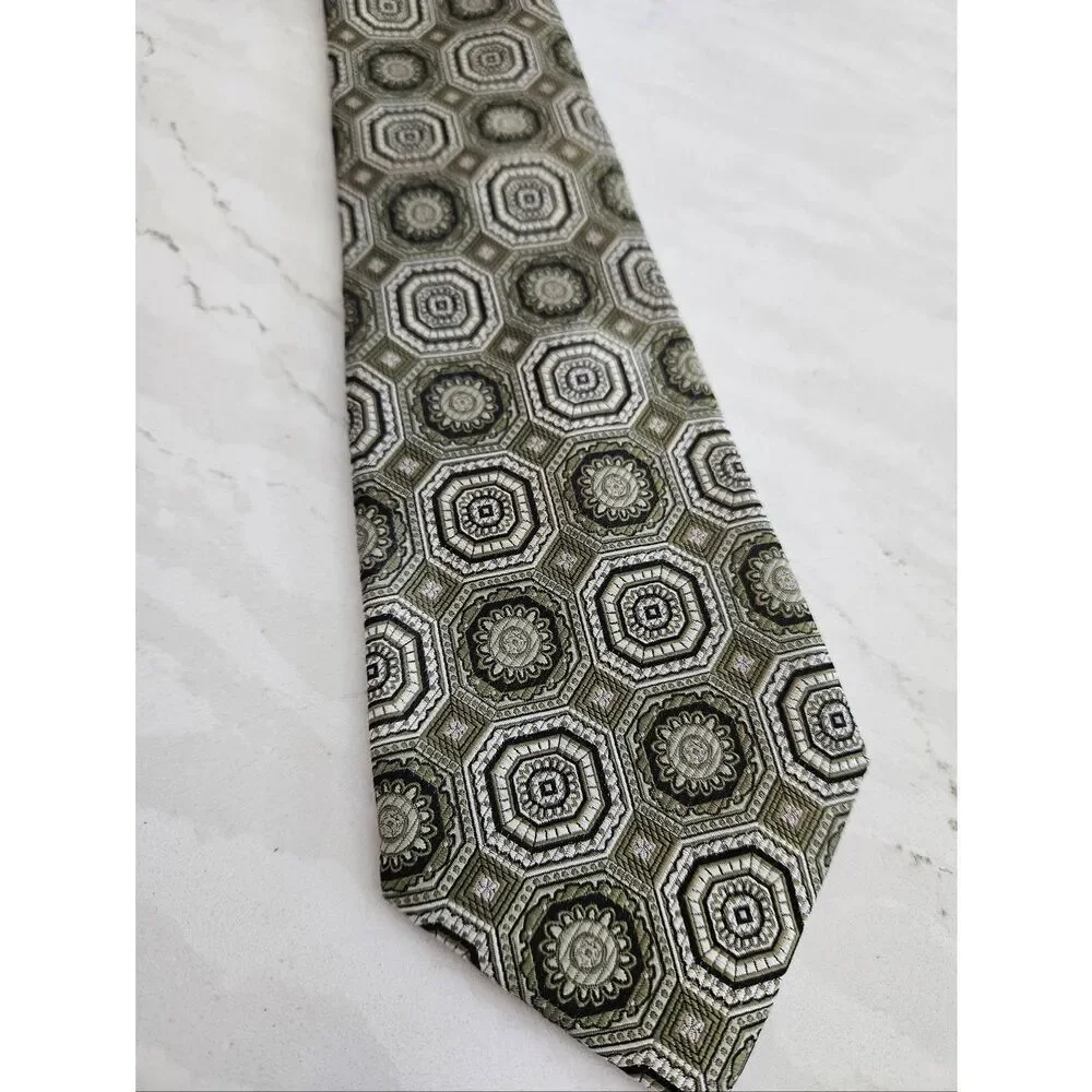 Burma Bibas Patterned Olive Green Men's Silk Tie